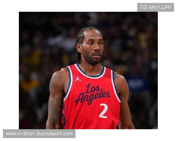 伦纳德弧顶远投命中，快船在客场拿下胜利